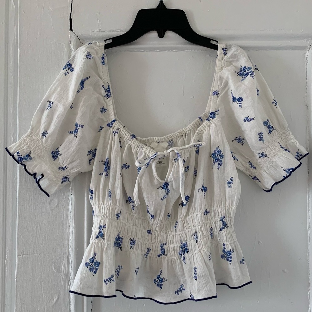 H&M Floral Cottagecore Top - Picture 2 of 4